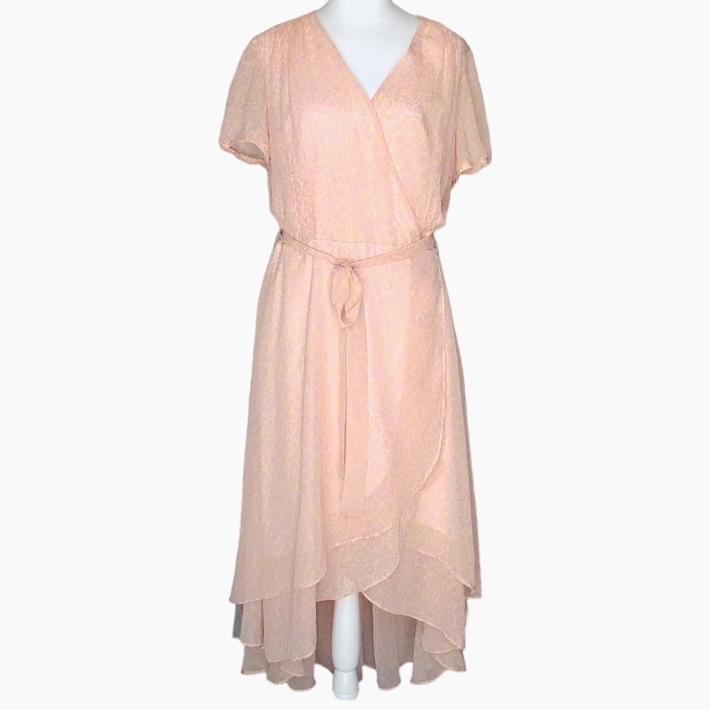 Betsey Johnson Dress Size 14 Peach Call of the Wild Leopard Print‎ Wrap FRO1W90
